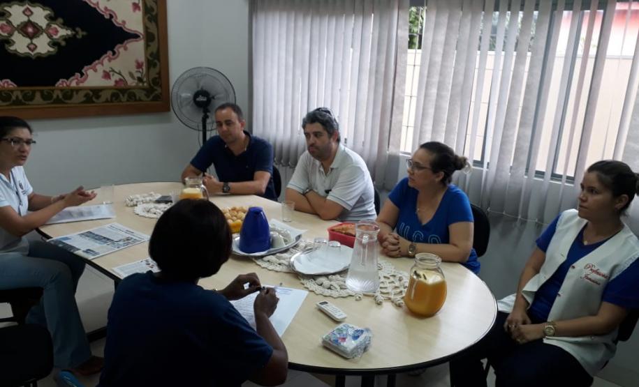 visitas as escolas conveniadas