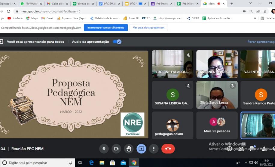 Reunião para construção da Proposta Pedagógica do Novo Ensino Médio